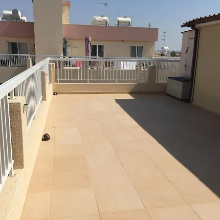 Beautiful Spacious 2-bed In Xylofagou